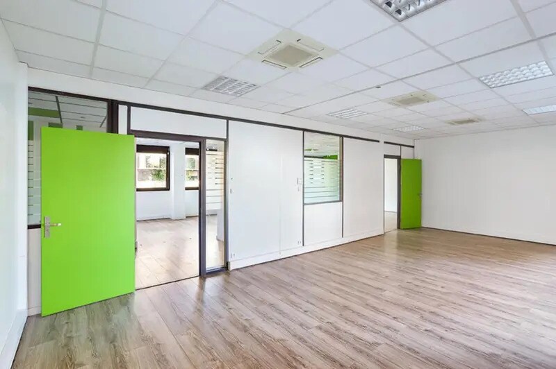 Office in Lyon to rent - Interior Photo - Image 3 of 18