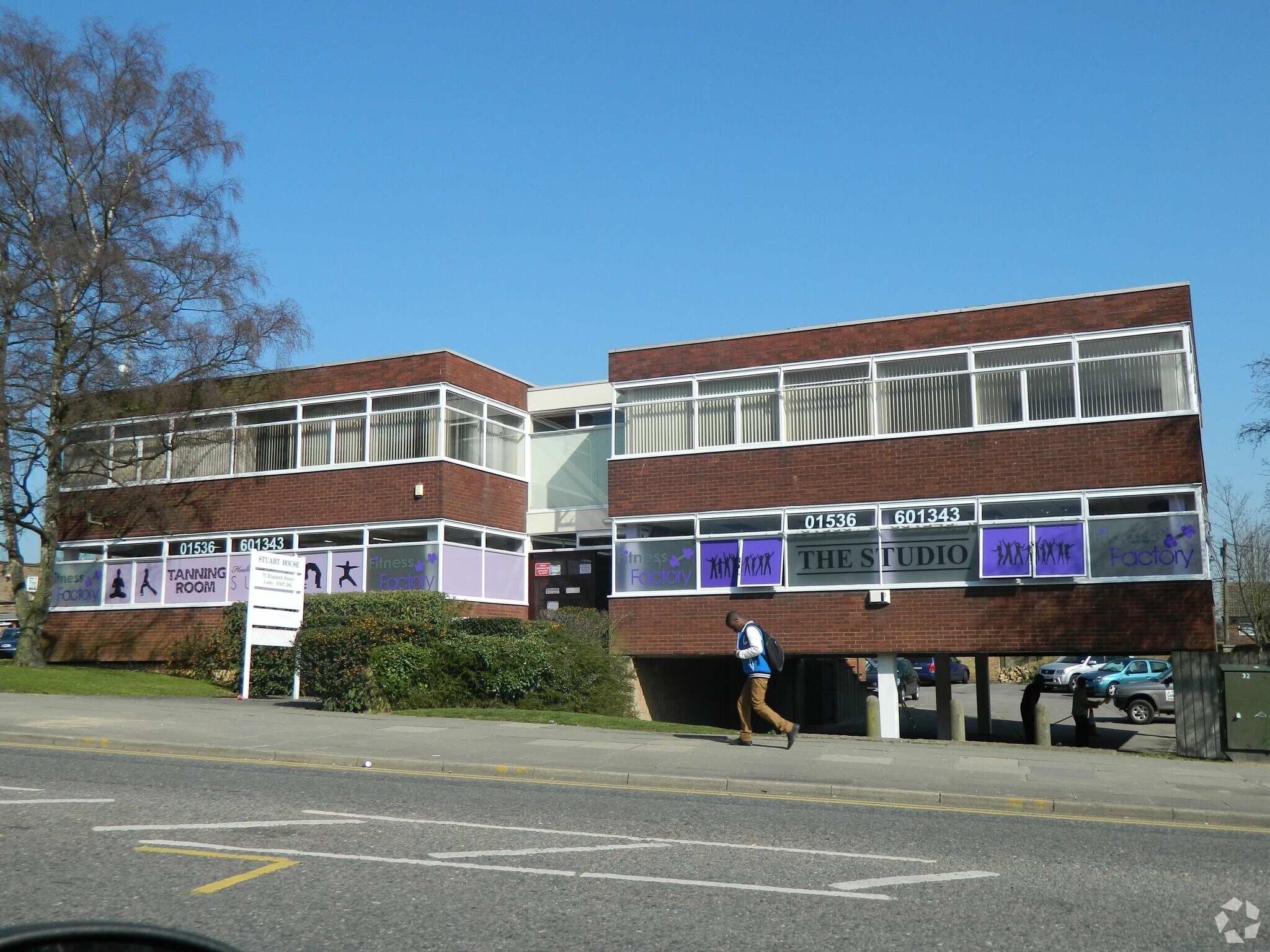 71 Elizabeth St, Corby for sale Primary Photo- Image 1 of 1