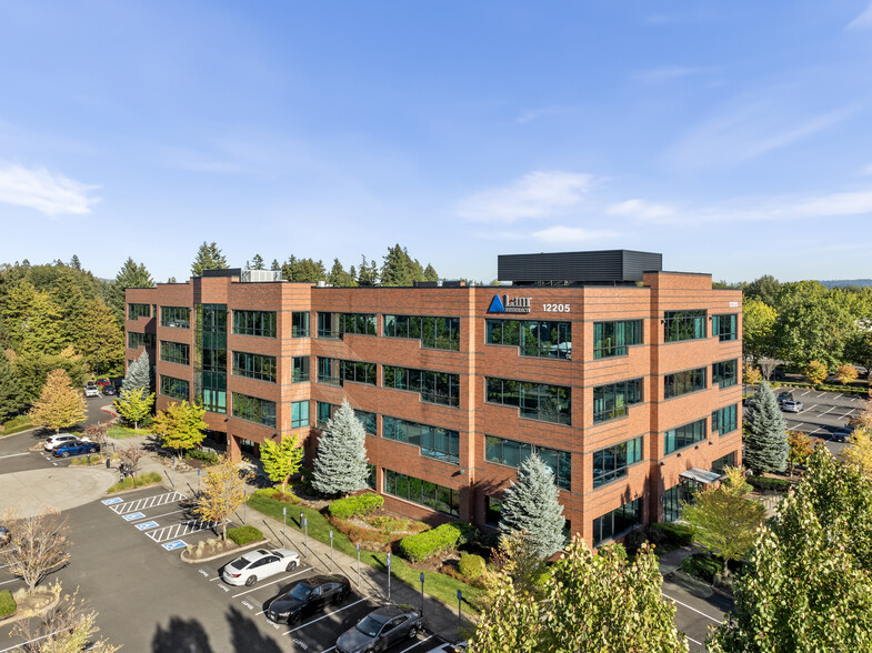 12205 SW Tualatin Rd, Tualatin, OR for rent - Building Photo - Image 1 of 13