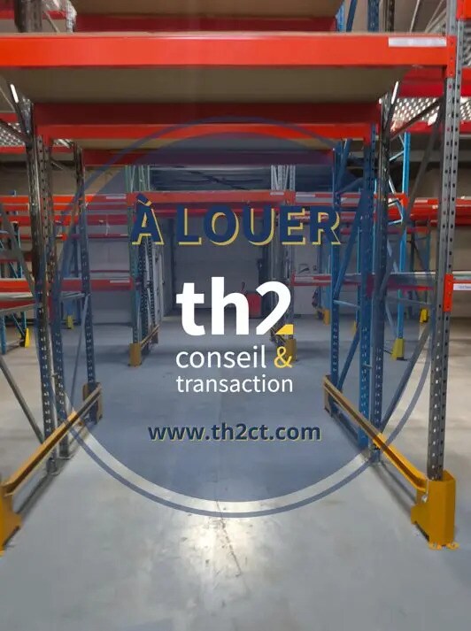 Location Local d'activités 1 050 m² - Photo 1