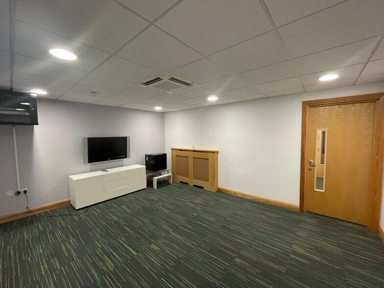 Unit 1 Leekbrook Way, Leek to rent - Building Photo - Image 3 of 25
