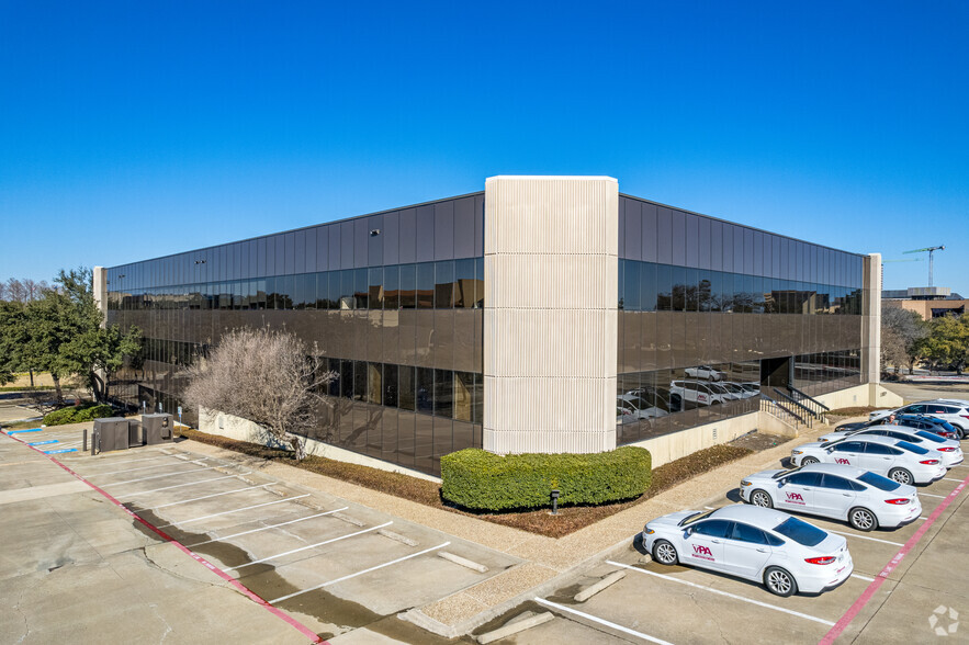 4545 Fuller Dr, Irving, TX for rent - Building Photo - Image 1 of 6