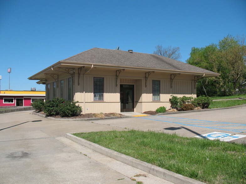 2400 Main St, Scott City, MO for sale - Primary Photo - Image 1 of 1