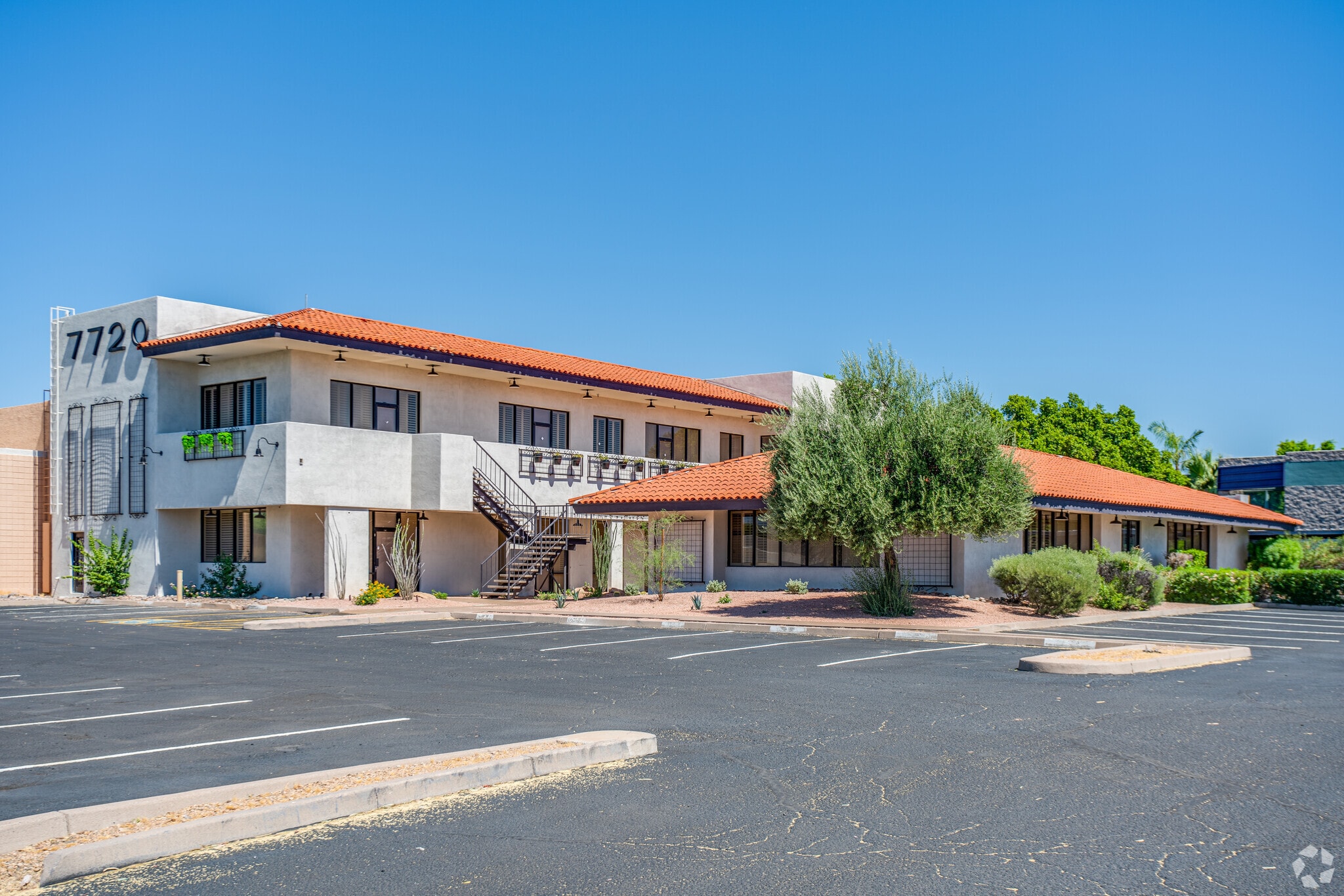 7720 E Evans Rd, Scottsdale, AZ to rent Building Photo- Image 1 of 10