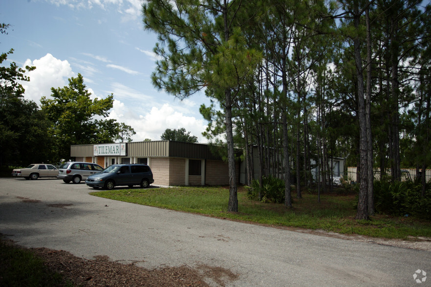 19751 N Tamiami Trl, North Fort Myers, FL for rent - Building Photo - Image 2 of 7