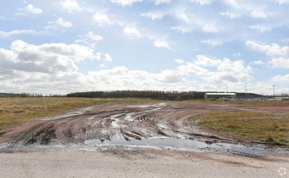 Eakring Rd, Bilsthorpe for sale - Primary Photo - Image 1 of 3