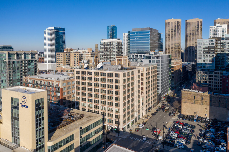 328 S Jefferson St, Chicago, IL for rent - Aerial - Image 3 of 36