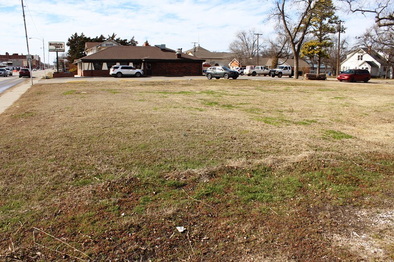 415 E. Main St., Pawhuska, OK for sale - Building Photo - Image 2 of 7