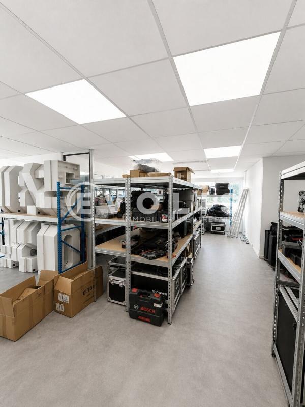Office in Noisy-le-Grand to rent Interior Photo- Image 1 of 4