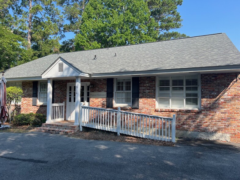 916 S Broad St, Thomasville, GA for rent - Building Photo - Image 1 of 7