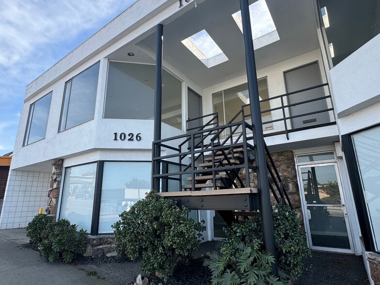 1026 Manhattan Beach Blvd, Manhattan Beach, CA for sale - Building Photo - Image 1 of 58