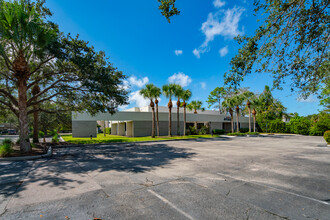 2884 Horseshoe Dr S, Naples, FL for sale Building Photo- Image 1 of 7