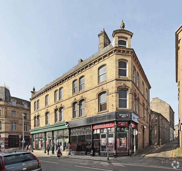 97-99 Godwin St, Bradford for sale - Primary Photo - Image 1 of 1