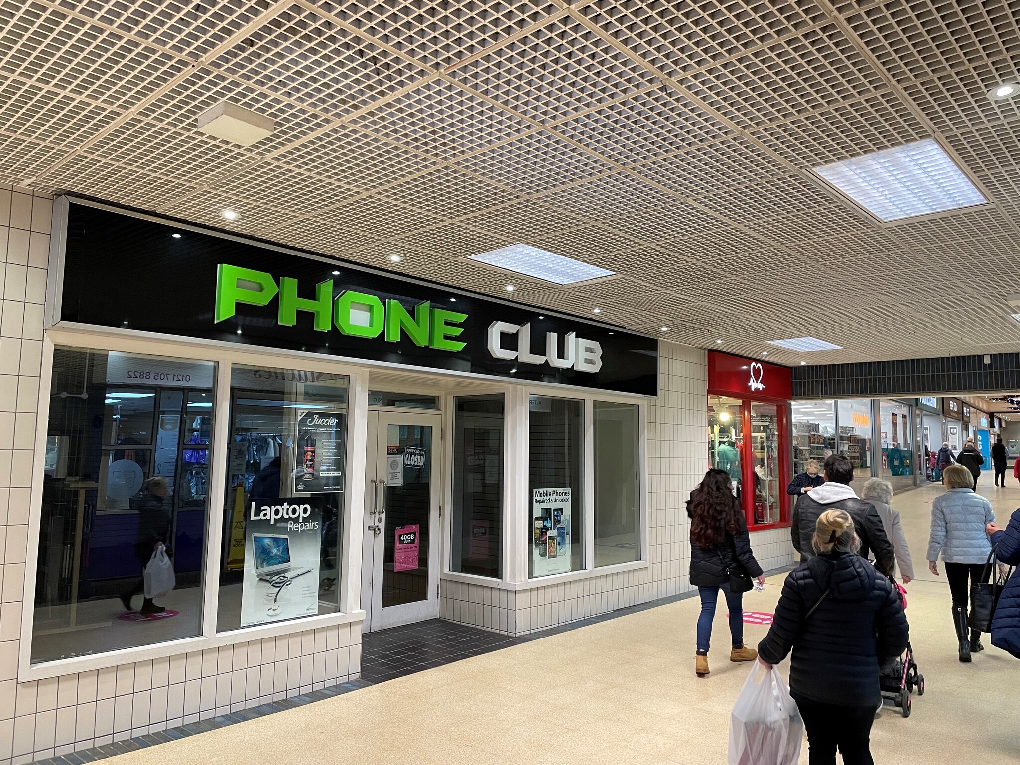 Mell Sq, Solihull to rent Building Photo- Image 1 of 1