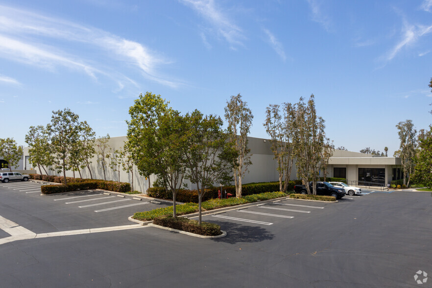 16301-16341 Carmenita Rd, Cerritos, CA for sale - Primary Photo - Image 1 of 1