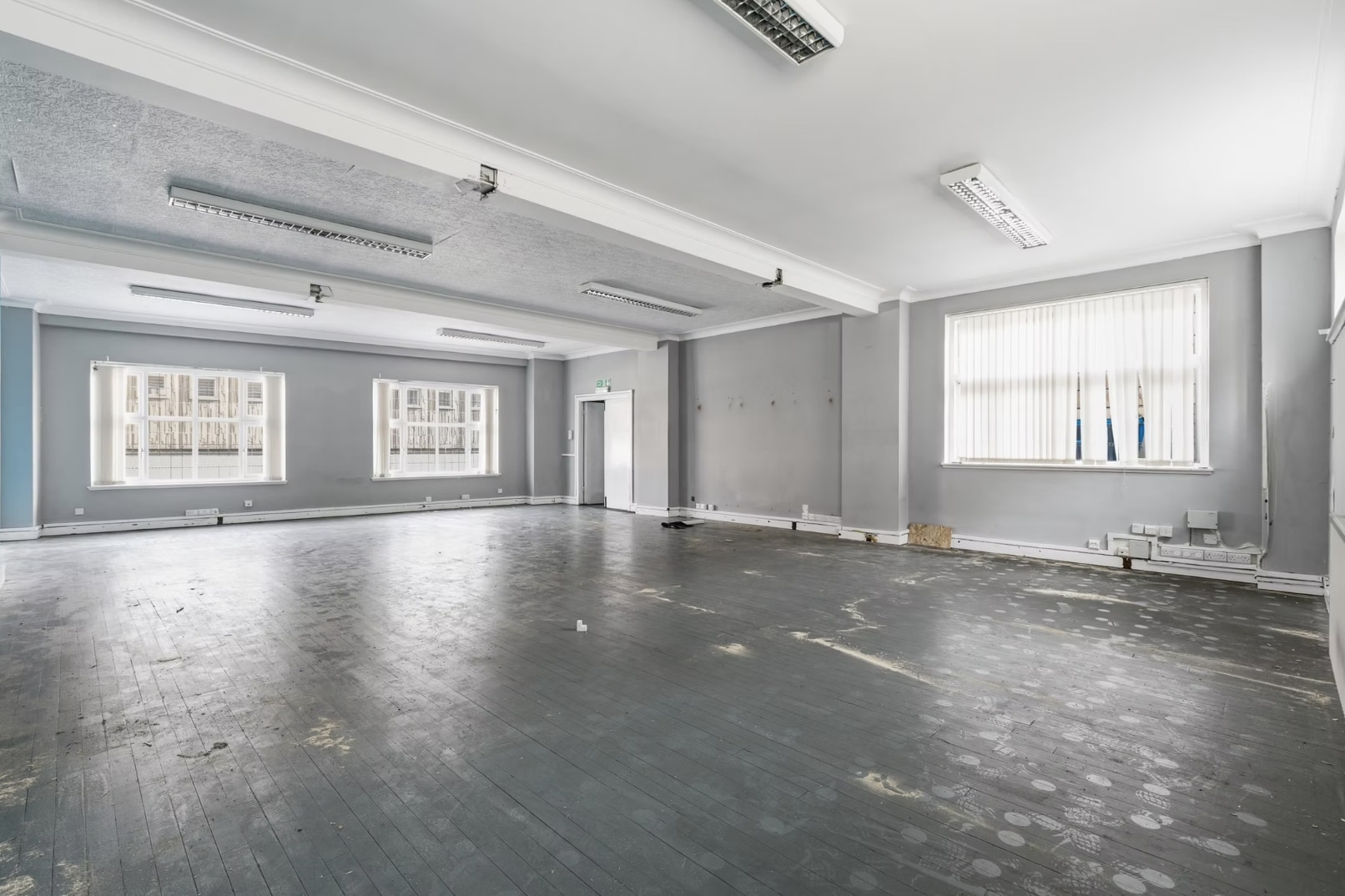 1-9 Market Hall St, Cannock to rent Interior Photo- Image 1 of 8