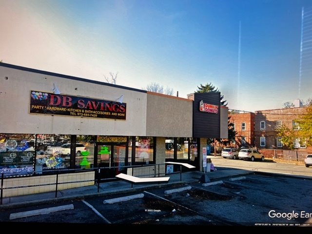 76-98 Main Ave, Passaic, NJ for rent - Building Photo - Image 1 of 6