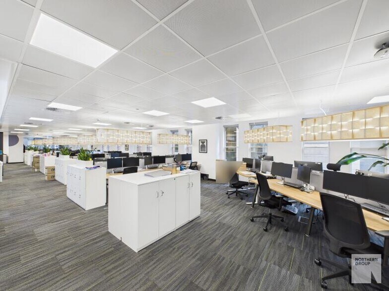 76 King St, Manchester to rent - Building Photo - Image 2 of 9