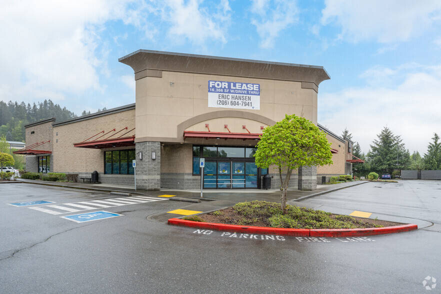 5700 E Lake Sammamish Pky SE, Issaquah, WA for rent - Building Photo - Image 1 of 5