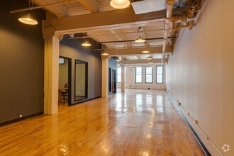 601 S LaSalle St, Chicago, IL for rent Interior Photo- Image 1 of 3