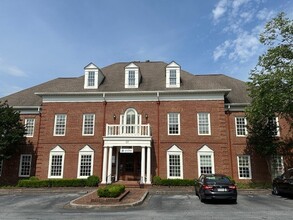 37 Johnson Ferry Rd, Marietta, GA for rent Building Photo- Image 1 of 4