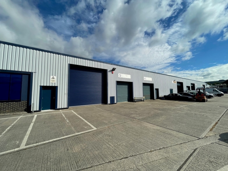 Strode Rd, Plymouth to rent - Building Photo - Image 2 of 3