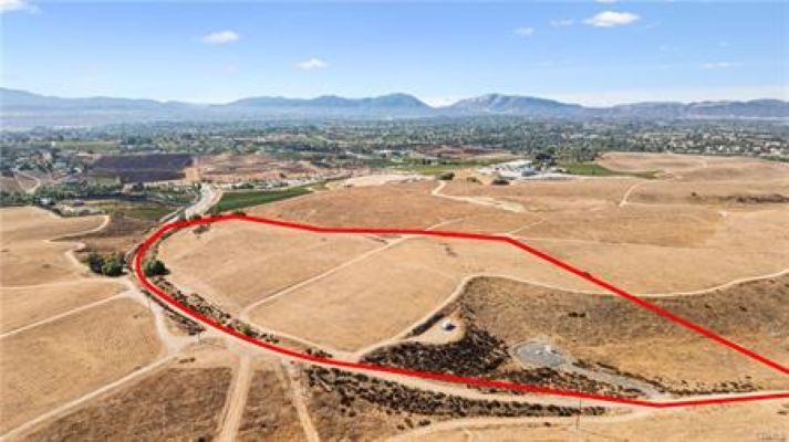 20 La Serena, Temecula, CA for sale Building Photo- Image 1 of 4