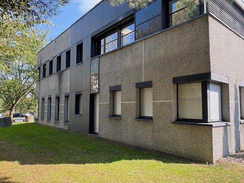 Office in Saint-Herblain to rent - Building Photo - Image 1 of 8