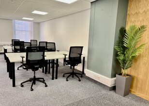 12 Winckley Sq, Preston to rent Interior Photo- Image 1 of 1