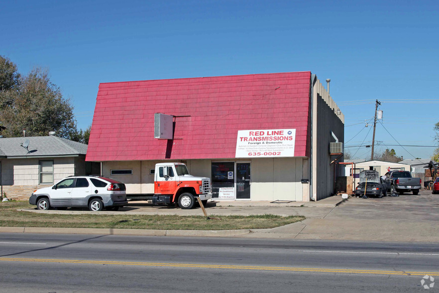 2713 SW 44TH St, Oklahoma City, OK for sale - Primary Photo - Image 1 of 1