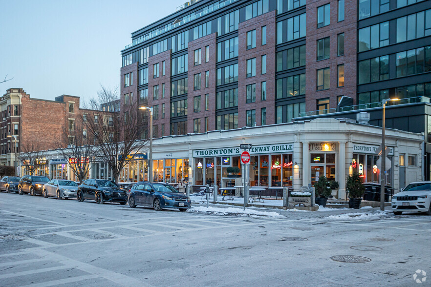 84-100 Peterborough St, Boston, MA for rent - Primary Photo - Image 1 of 5