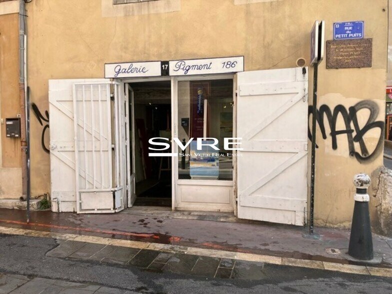 Retail in Marseille to rent - Building Photo - Image 1 of 4