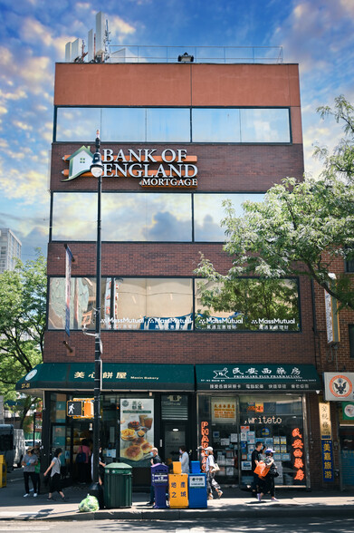 3701 Main St, Flushing, NY for sale - Building Photo - Image 1 of 1