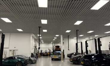 Rutherford Way, Swindon Village to rent Interior Photo- Image 2 of 2