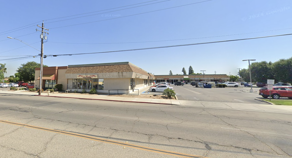 1305-1359 E Manning Ave, Reedley, CA for rent - Building Photo - Image 1 of 8