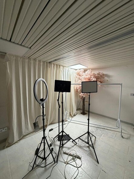 123 Rainham Rd N, Dagenham to rent - Interior Photo - Image 3 of 6