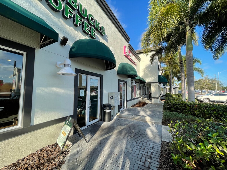 5934 SE Federal Hwy, Stuart, FL to rent - Building Photo - Image 3 of 30