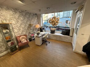 5B Kirkgate, Ripon to rent Interior Photo- Image 2 of 8