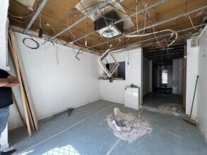 14 Rue Saint-Hilaire, Saint-Maur-des-Fossés to rent Interior Photo- Image 2 of 5