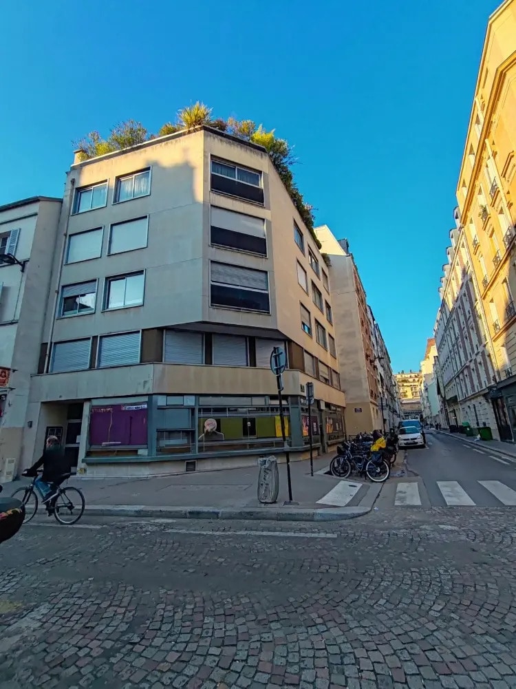 Location Commerce 144 m² - Photo 1