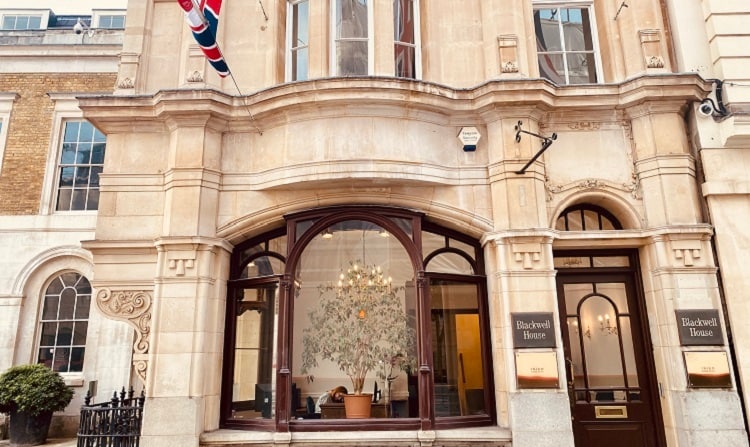 1 Guildhall Yard, London to rent Building Photo- Image 1 of 9