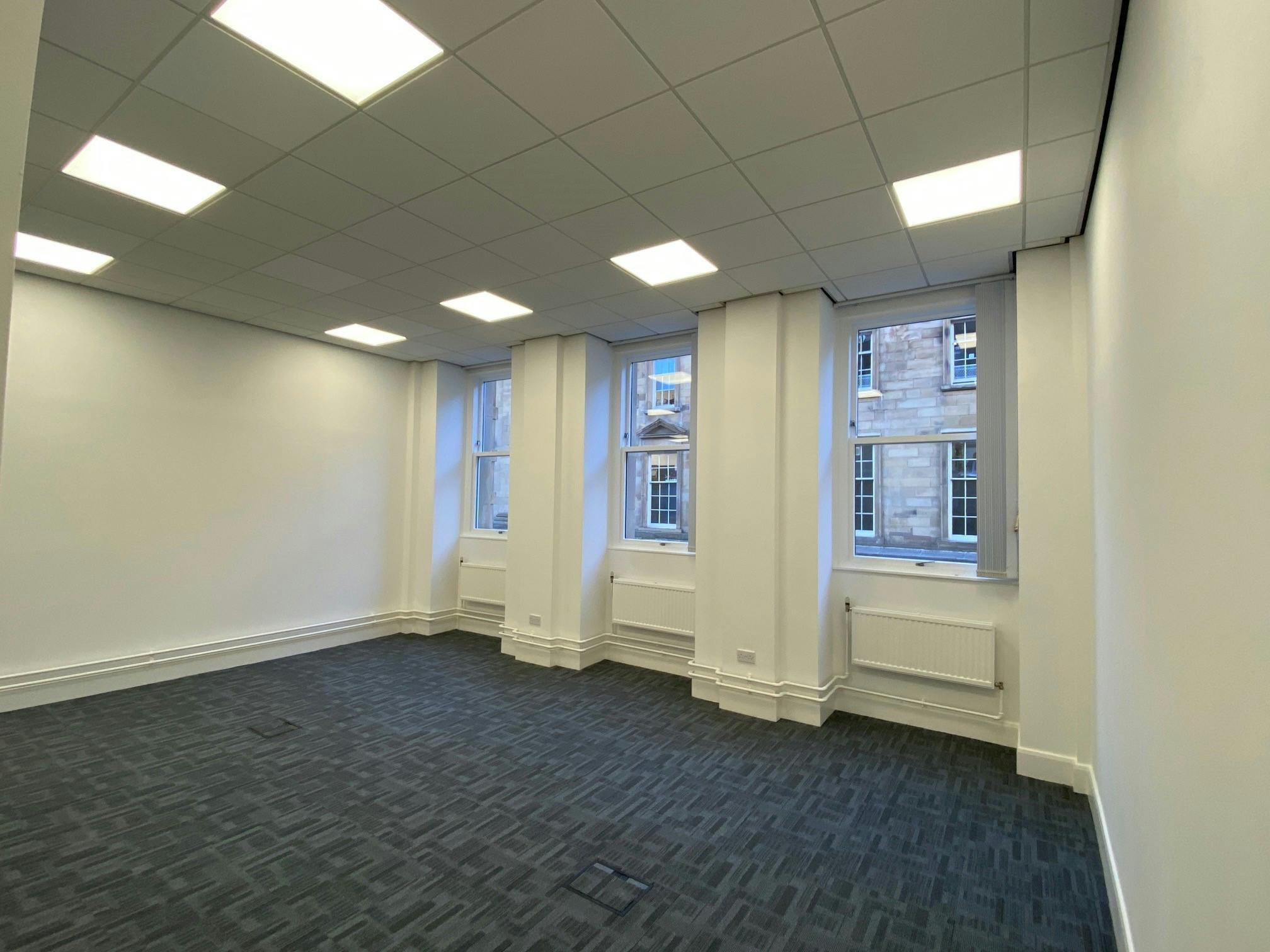 16-18 Shakespeare St, Newcastle Upon Tyne to rent Interior Photo- Image 1 of 6