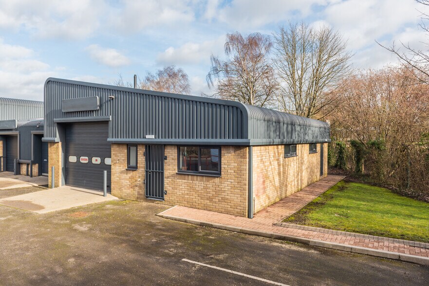 Pontymister Industrial Estate, Risca for sale - Building Photo - Image 1 of 1