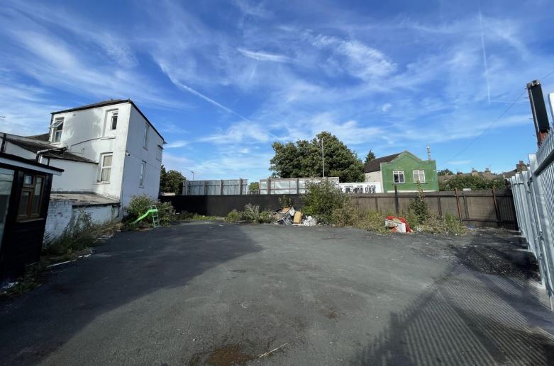 76 Stafford, Gillingham for sale Primary Photo- Image 1 of 1