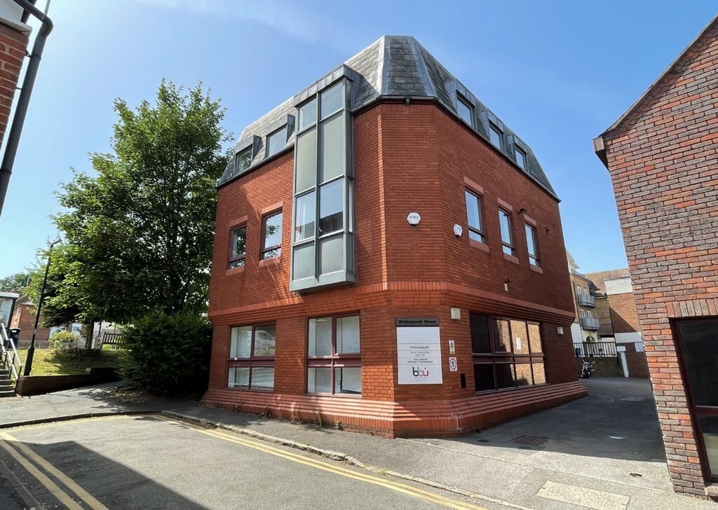 2-4 Albert St, Maidenhead to rent Building Photo- Image 1 of 2
