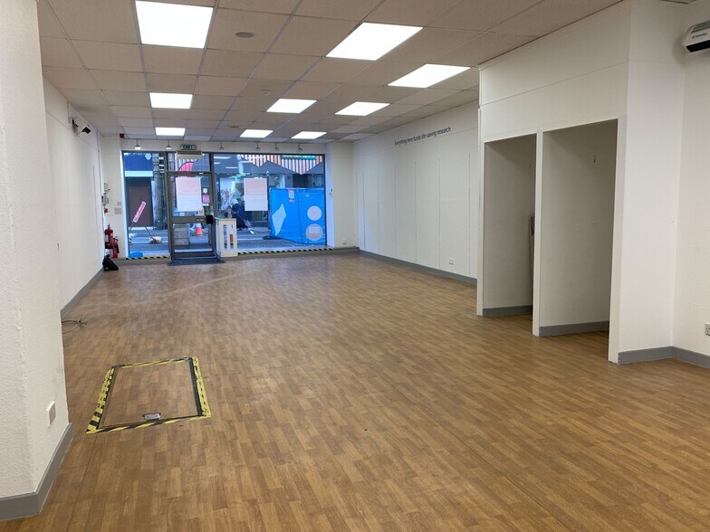 23-27 Scott St, Perth to rent - Building Photo - Image 3 of 6