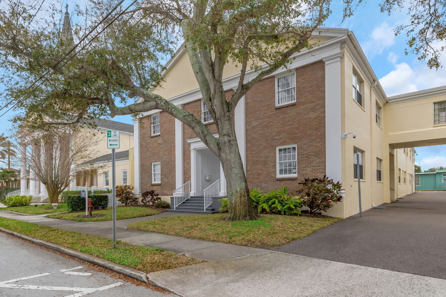 411 Turner St, Clearwater, FL for rent - Building Photo - Image 3 of 90