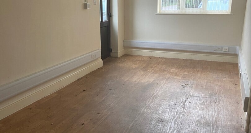 Llancayo Farm, Usk to rent Interior Photo- Image 1 of 4