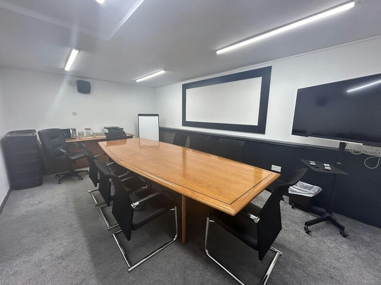 29 The Downs, Altrincham to rent - Building Photo - Image 3 of 7