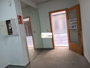 Retail in Reus, Tarragona to rent Interior Photo- Image 1 of 8
